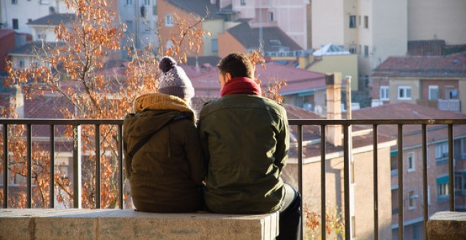 La pareja se ve afectada por la simulación de emociones en el trabajo. Sinc / David Fernández