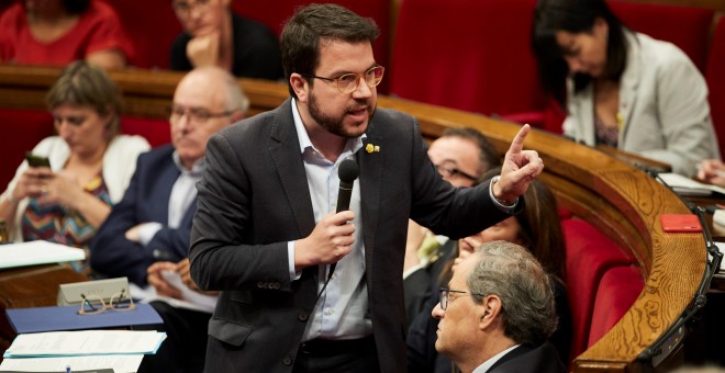 26/06/2019.- El vicepresidente del Govern y conseller de Economía, Pere Aragonès, durante la sesión de control en el Parlament.EFE/ Alejandro García