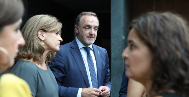 El presidente del UPN y portavoz de Navarra Suma, Javier Esparza, antes del inicio de la primera sesión del debate de investidura. DAVID DOMENECH / EUROPA PRESS