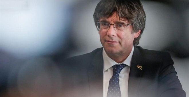 04/09/2019.- El expresident catalán Carles Puigdemont durante una rueda de prensa en un hotel de Bruselas el pasado miércoles. EFE/EPA/Stephane Lecocq