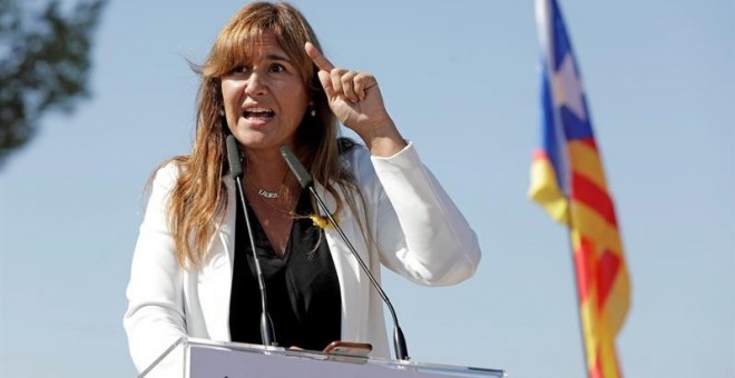 Laura Borràs, durant l'acte de Junts per Catalunya davant la presó de Lledoners. EFE