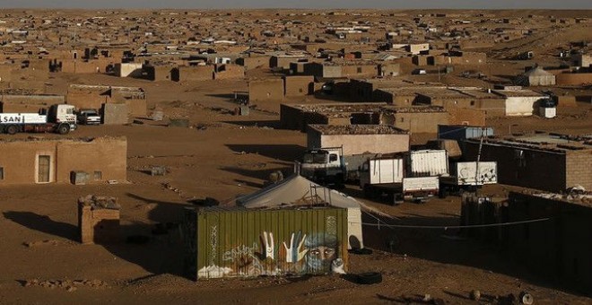 Campo de refugiados de saharauis en Tinduf, al sur de Argelia. / REUTERS / ZOHRA