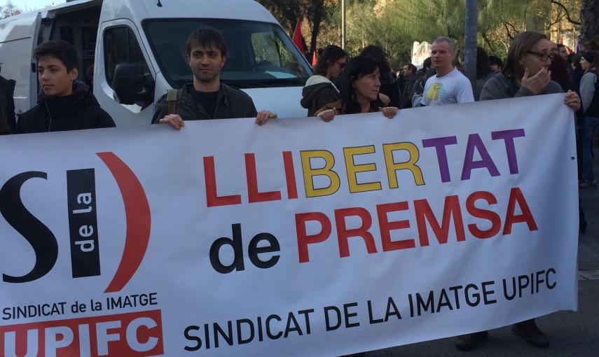 Periodistas de Barcelona protestan contra la nueva Ley de Seguridad Ciudadana en Barcelona. -MARIÀ DE DELÁS