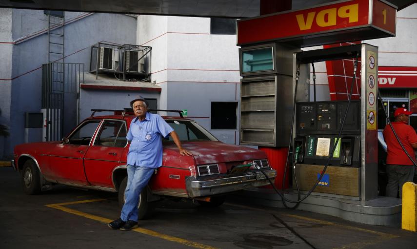 Una gasolinera de PDVSA en Caracas (VENEZUELA). REUTERS/Jorge Silva