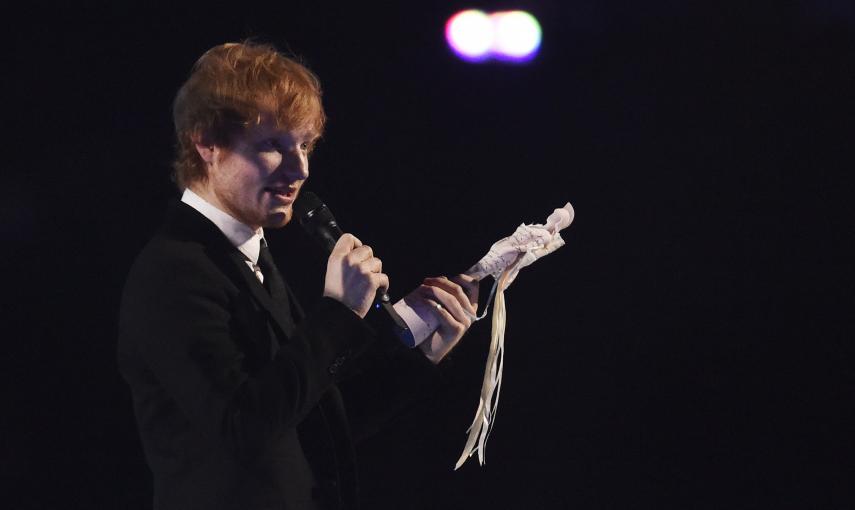 El cantautor Ed Sheeran dominó hoy la gala de los premios Brit, los más importantes de la industria musical británica REUTERS/Toby Melville