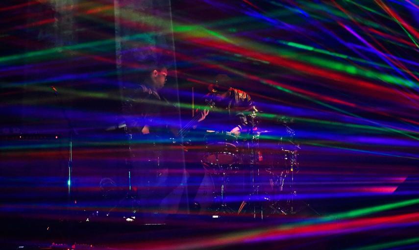 Royal Blood también actuó en la gala. REUTERS/Toby Melville