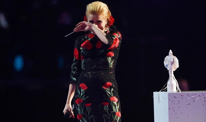 n cuanto a la mejor artista británica femenina, la distinción fue para Paloma Faith, que había estado nominada en otras dos ocasiones. REUTERS/Toby Melville