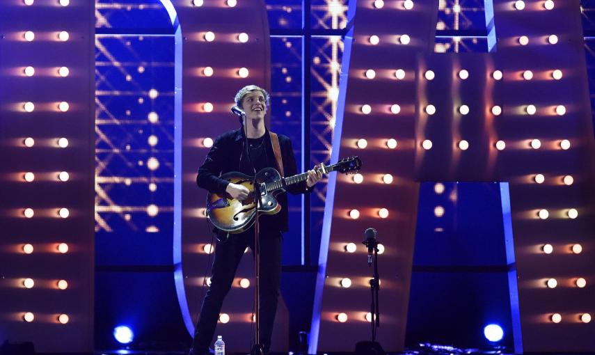 George Ezra sonaba como favorito para mejor artista. REUTERS/Toby Melville