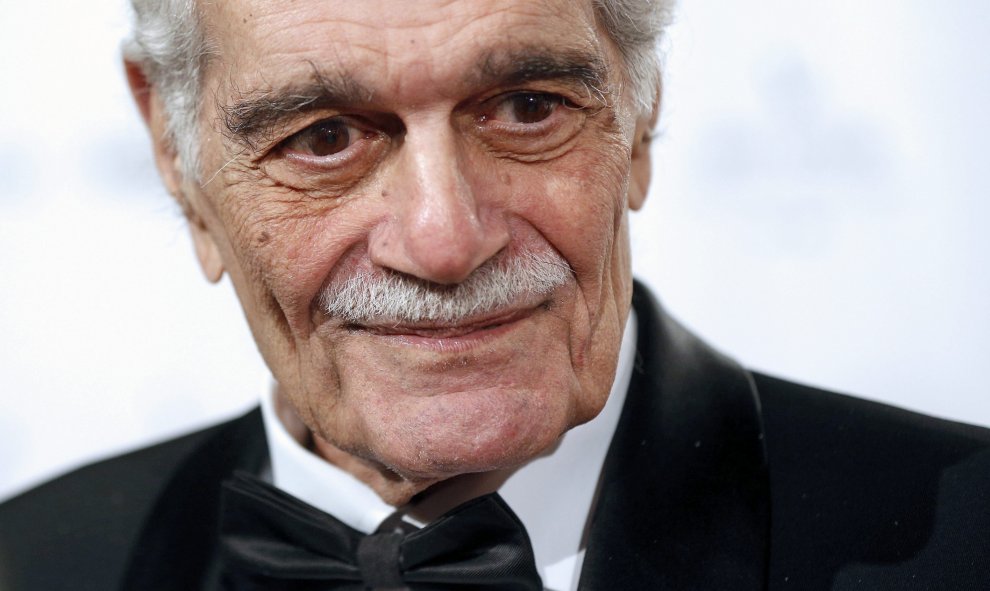 Fotografía del 15 de marzo de 2013 del actor egipcio Omar Sharif, conocido internacionalmente por sus papeles en las películas "Lawrence of Arabia" y "Doctor Zhivago" en el Festival de Viena, Austria. Omar Sharif murió hoy 10 de julio de 2015 en un hospit