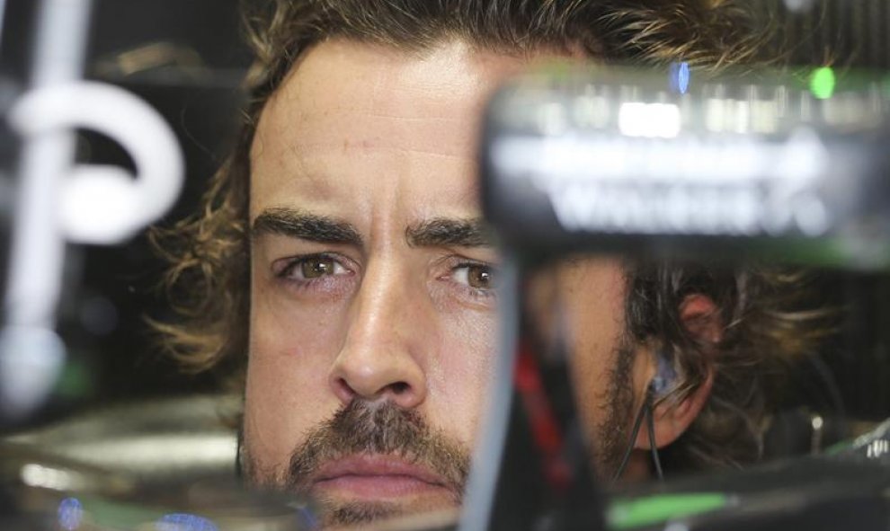 El piloto de Fórmula Uno, Fernando Alonso, durante una de las pruebas. OLIVIER HOSLET