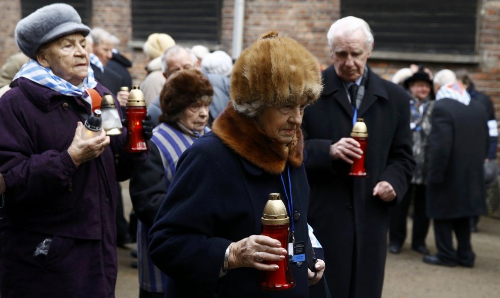 Este año el lema elegido por la ONU es "el Holocausto y la dignidad humana".- REUTERS