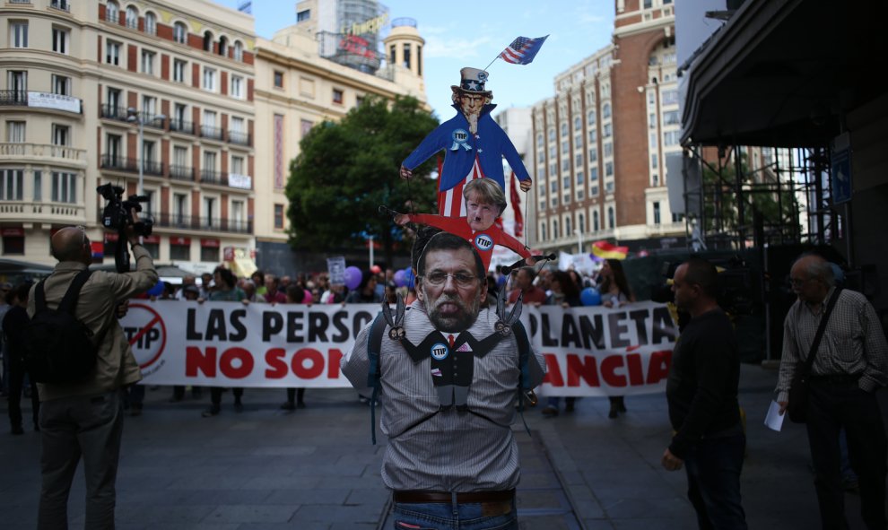 Una de las columnas de las Marchas de la Dignidad en Madrid.- JAIRO VARGAS