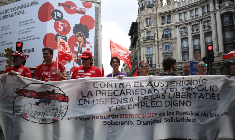 La columnas contra el paro el deterioro en derechos laborales durante la manifestación de las Marchas de la Dignidad en Madrid.- JAIRO VARGAS