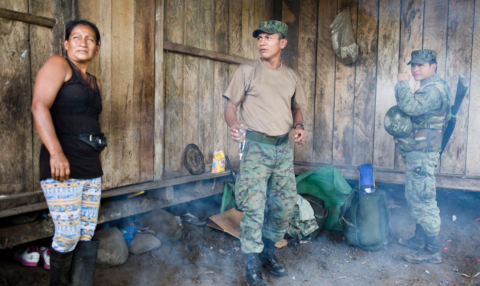 Fuerzas policiales y militares ocuparon el cantón de Taisha y la ciudad de Macas.- EDU LEÓN