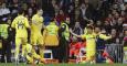 Los jugadores del Villarreal celebran el gol de anoche en el Bernabéu. /EFE