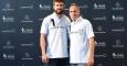 Gerard Piqué junto a Alex Corretja. /FUNDACIÓN LAUREUS