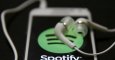 Un dispositivo móvil ejecutando la aplicación Spotify.- EFE