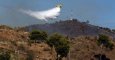 Un incendio forestal ha originado una densa columna de humo visible a gran distancia en la sierra de Collserola, en el término de Esplugues de Llobregat (Barcelona). Seis dotaciones aéreas y diez terrestres de los Bomberos de la Generalitat están trabajan