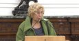 Manuela Carmena explica que quiere mejorar el 'PEF' presentado. / EUROPA PRESS