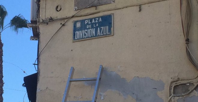 La plaza de la Igualdad vuelve a ser la plaza de la División Azul