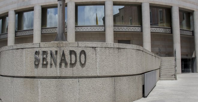 Entrada del edificio del Senado. E.P.