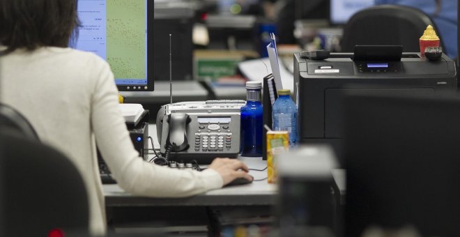 Las mujeres representan el 45,8% de las plantillas medias de las empresas que conforman el Ibex 35, pero solo el 19,5% de los consejos de administración. EUROPA PRESS