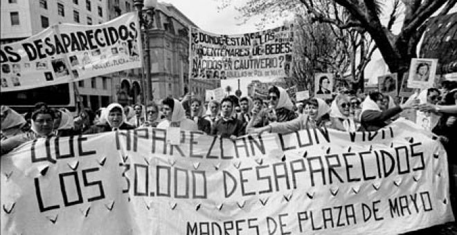 Madres de la Plaza de Mayo