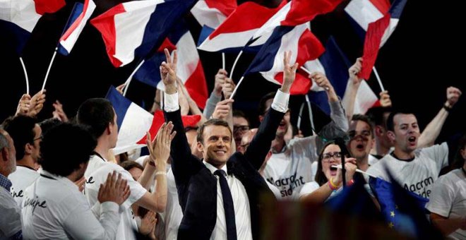 Emmanuel Macron en el cierre de su campaña electoral. | EFE