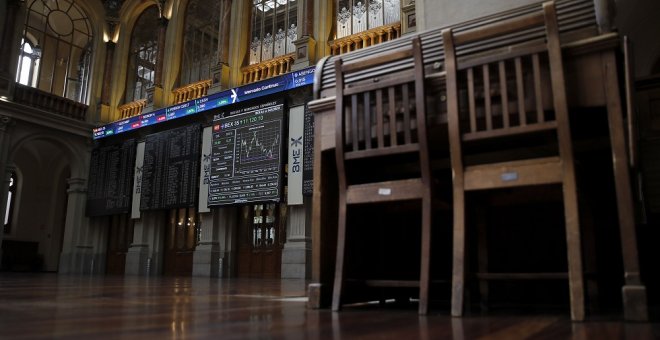 Vista del patio de negociación de la Bolsa de Madrid. EFE/Juan Carlos Hidalgo