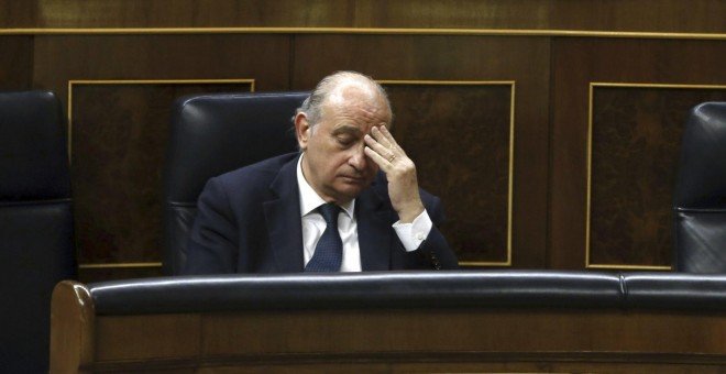 El ministro del Interior, Jorge Fernández Díaz, durante el pleno del Congreso. EFE