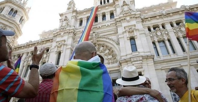 Madrid restringirá los aparcamientos en el centro y la entrada de camiones durante el Orgullo. EFE/Archivo