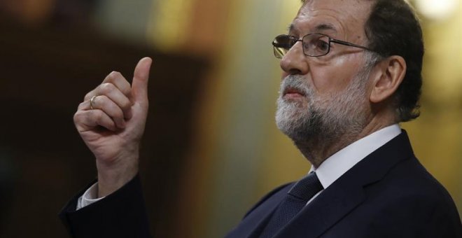 El presidente del Gobierno, Mariano Rajoy, durante su intervención en el debate de la moción de censura de Unidos Podemos contra él. EFE/Sergio Barrenechea