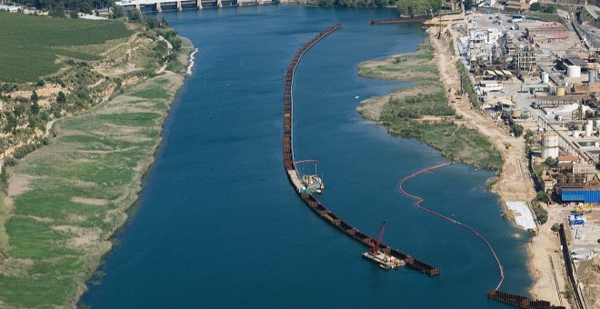 Solo una empresa de Flix está autorizada para verter al Ebro mercurio, un metal pesado que, sin embargo, está presente en todos los ríos de la cuenca por la contaminación atmosférica de fondo.