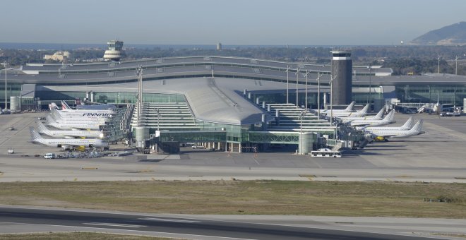 Exterior de la Terminal T1 del Aeropuerto de Barcelona-El Prat.