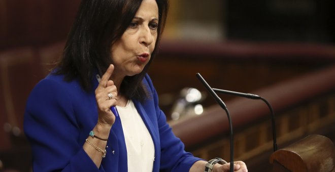 La portavoz parlamentaria socialista, Margarita Robles, durante su intervención en el pleno extraordinario del Congreso en el que ha comparecido el presidente del Gobierno, Mariano Rajoy, para dar explicaciones de su declaración ante el tribunal del juici