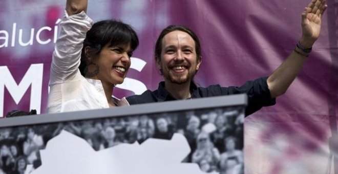 Teresa Rodríguez y Pablo Iglesias, en Málaga. EFE/Archivo