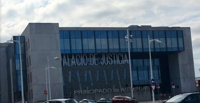 Edificio del Palacio de la Justicia de Gijón. / Maps