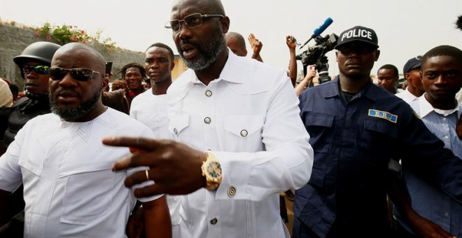 El candidato presidencial y exfutbolista George Weah. - EFE