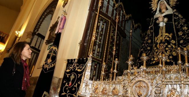 La ministra de Defensa, María Dolores de Cospedal, visita a la Iglesia del Salvador (Castilla La Mancha).