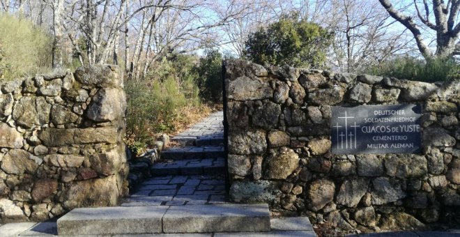 Entrada del cementerio militar alemán en Cuacos de Yuste, Extremadura.