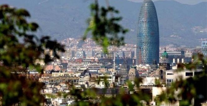 La Torre Agbar de Barcelona. EFE