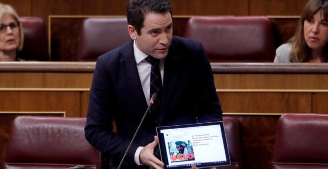 El diputado del PP, Teodoro García Egea durante su intervención en el debate de la proposición no de Ley relativa al impulso de las medidas necesarias para garantizar la veracidad de las informaciones que circulan por servicios conectados a Internet y evi