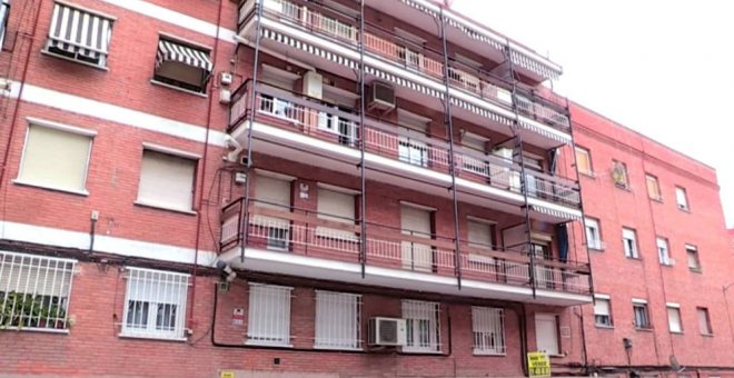 Ciudad Lineal es uno de los barrios de Madrid que más construcciones tienen con placas de uralita. EFE