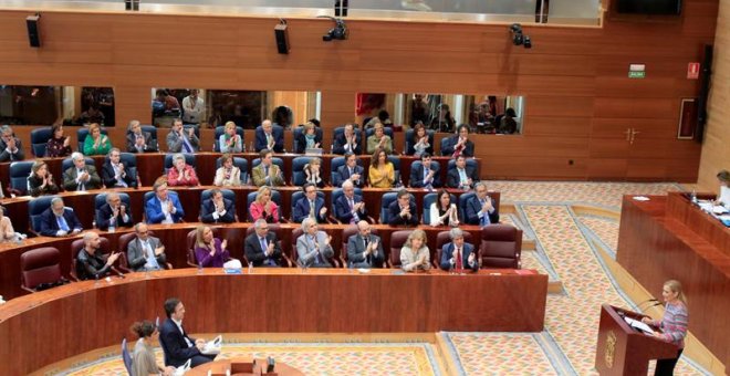 La presidenta madrileña, Cristina Cifuentes, comparece en un pleno extraordinario de la Asamblea de Madrid, a petición de la oposición, para dar explicaciones sobre las supuestas irregularidades del máster que posee de la Universidad Rey Juan Carlos (URJC