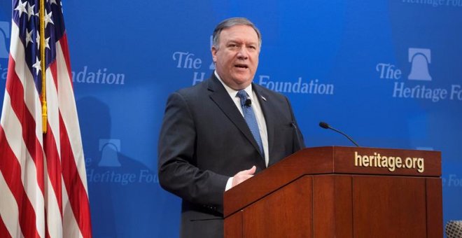 MRX04. WASHINGTON (ESTADOS UNIDOS), 21/05/2018.- El secretario de Estado de EE.UU., Mike Pompeo, ofrece una rueda de prensa en Washington, Estados Unidos, hoy, 21 de mayo de 2018. Pompeo dijo hoy que su Gobierno no dará "carta blanca" a Irán en Oriente Me