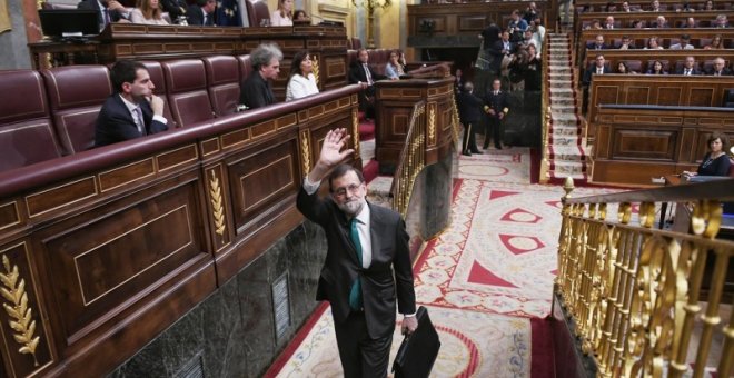 Mariano Rajoy abandona el Congreso tras la sesión matutina del debate de la moción  DANI GAGO