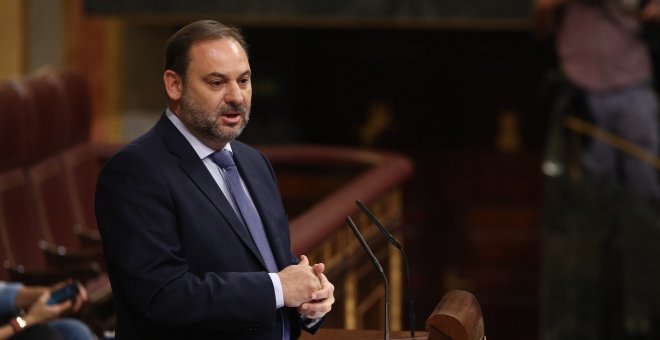 José Luis Ábalos durante la moción de censura contra Rajoy. EUROPA PRESS