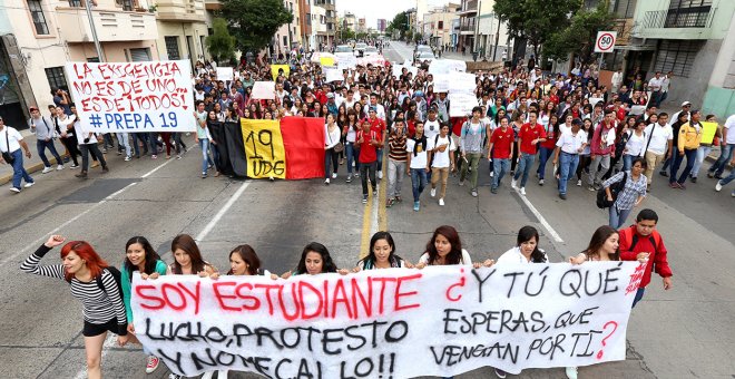 Protestas en Ayotzinapa - Ulises Ruiz Basurto/EFE