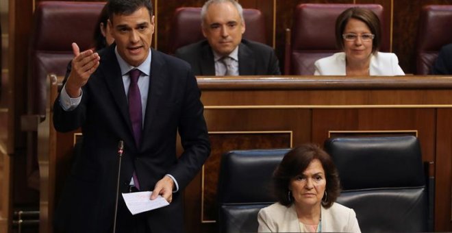 El presidente del Gobierno, Pedro Sánchez, durante una de sus réplicas en el Congreso. EFE