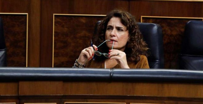 La ministra de Hacienda, María Jesús Montero, en el Congreso. (JUAN CARLOS HIDALGO | EFE)